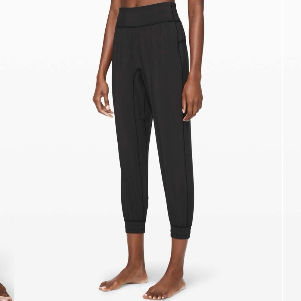Lululemon Sun Setter Jogger Black - Picture 1 of 11
